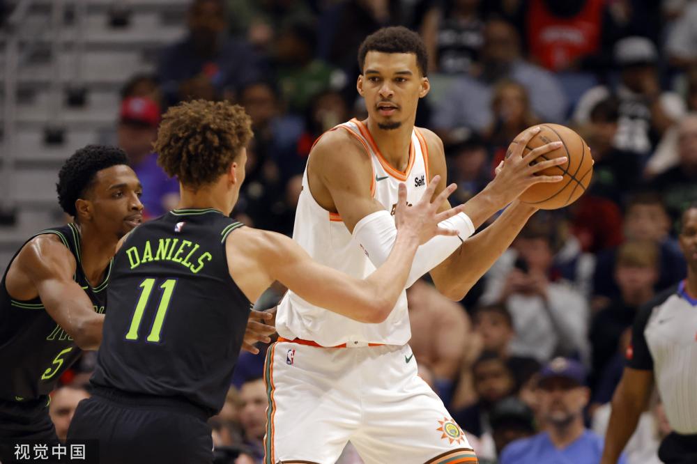 在此之间 在此之间