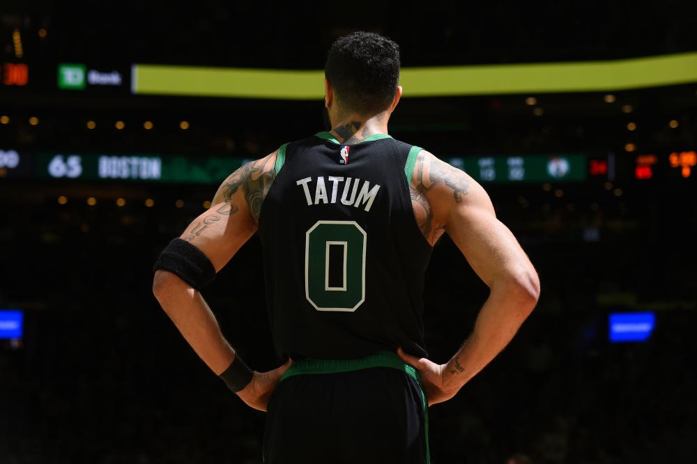 多的进攻任 多的进攻任